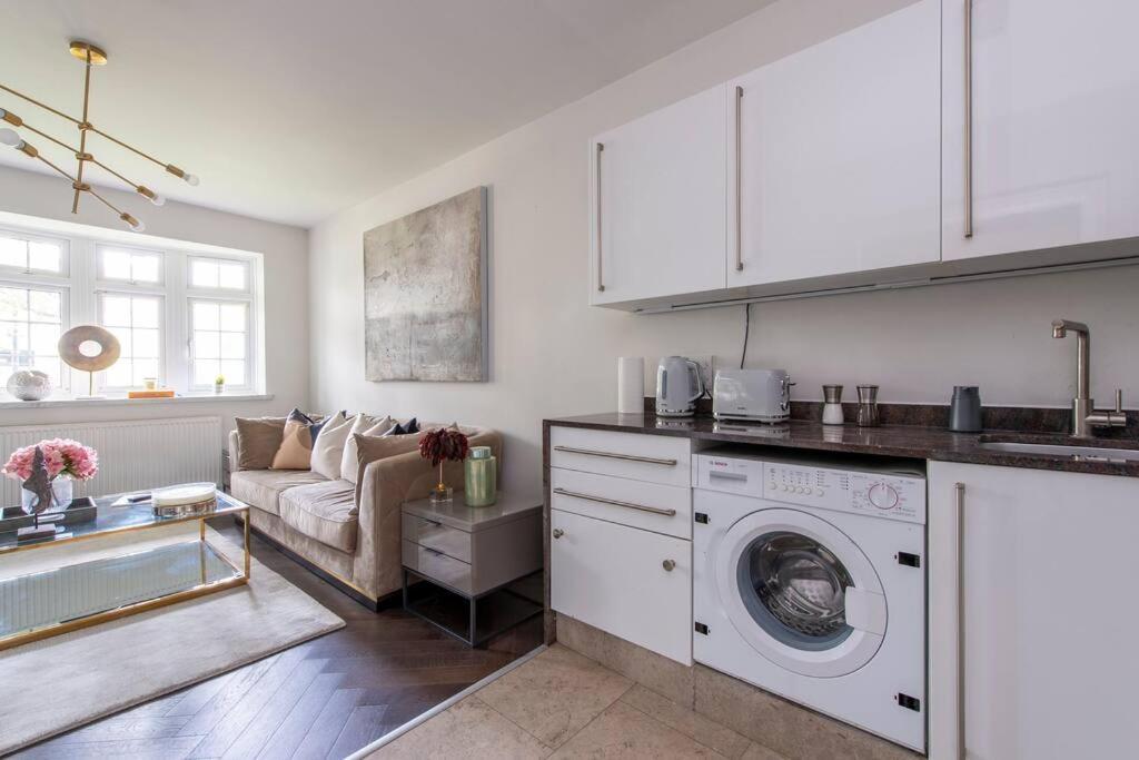 2 Bedroom Modern Urban Sanctuary 1Cc - Cherrydeal ロンドン エクステリア 写真