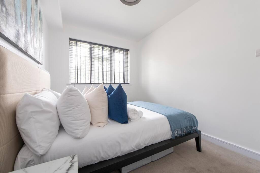 2 Bedroom Modern Urban Sanctuary 1Cc - Cherrydeal ロンドン エクステリア 写真
